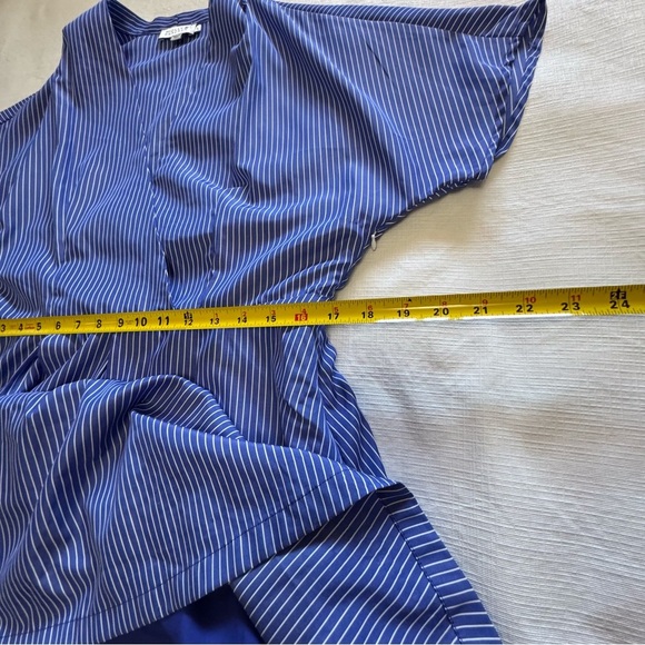 Molly Bracken Blue Striped Mini Dress SZ Large - Picture 8 of 10